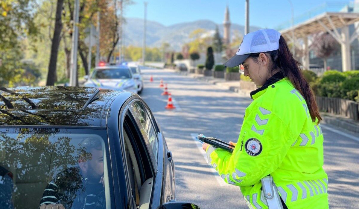1 haftada binlerce araca ceza yazıldı