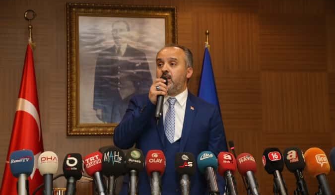Bursa Nin Yeni Baskani Alinur Aktas Oldu Bursa Haberleri
