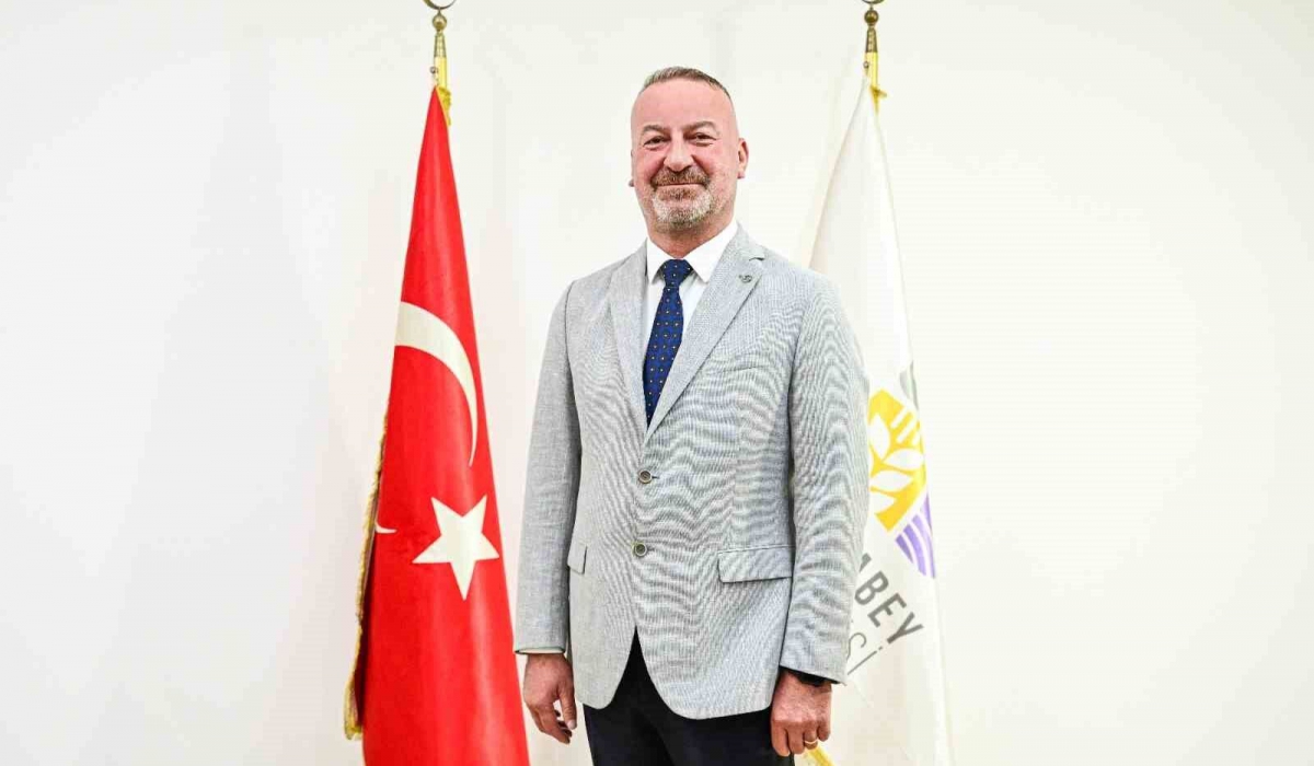 Karacabey Belediye başkanı Fatih Karabatı’dan üç aylar mesajı