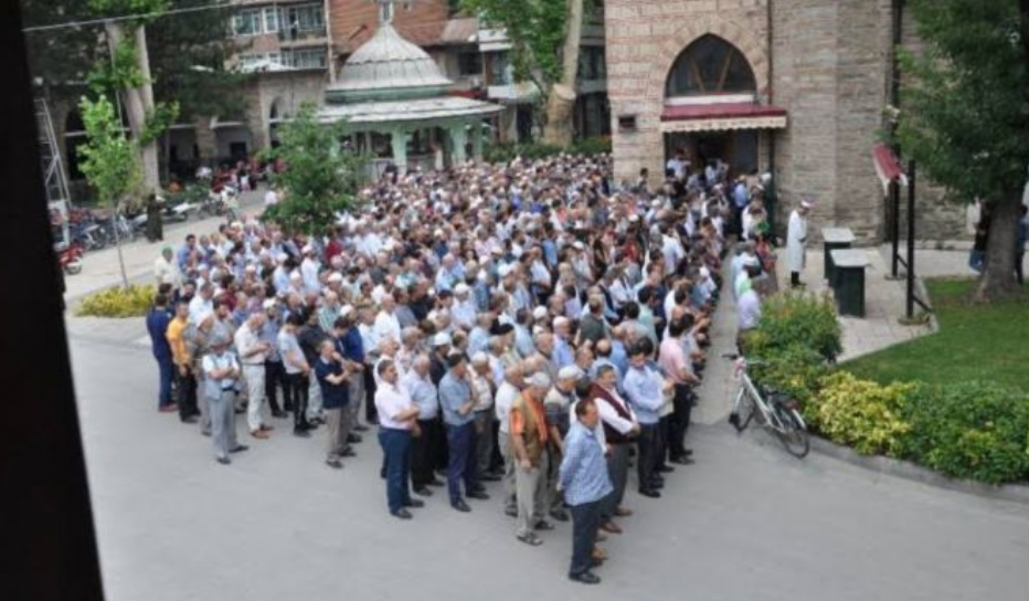 Cenaze Namazi Nasil Kilinacak Inegol Haberleri