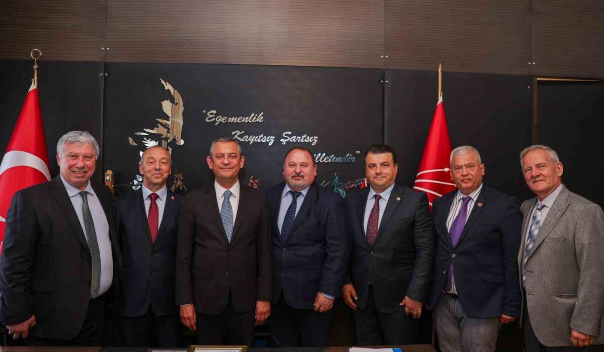 Balkan Rumeli Türkleri Konfederasyonu Özgür Özel’den Balkanlar’a dair faaliyetlerde destek sözü aldı