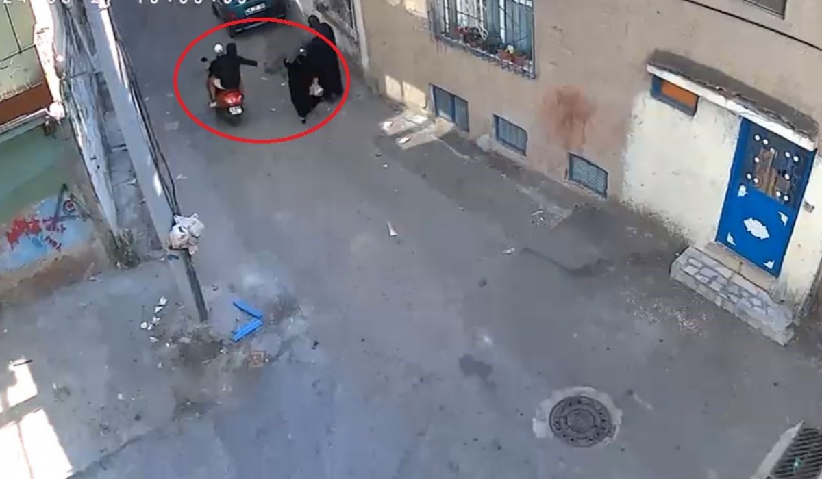 2 kapkaççı 1 saat içinde yakalandı!