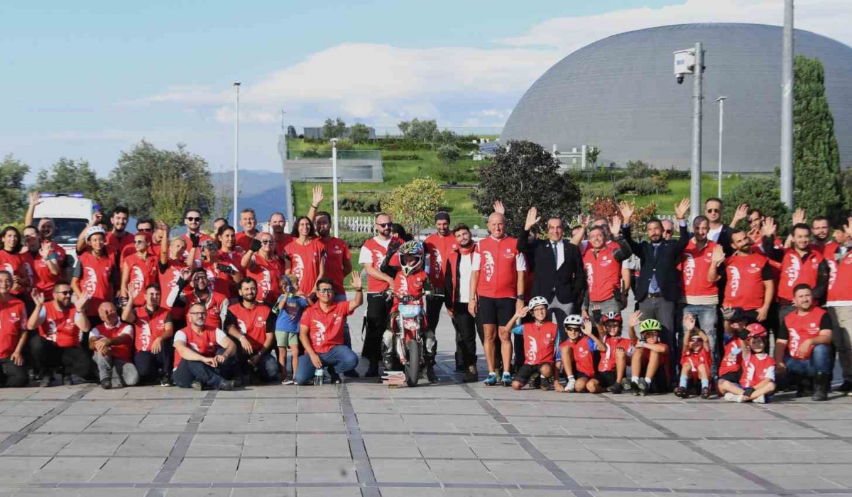 Bursa’nın kurtuluşunun 102’inci yıldönümüne motosikletliler renk kattı