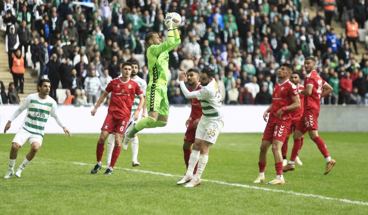 Bursaspor'un tek rakibi Galatasaray