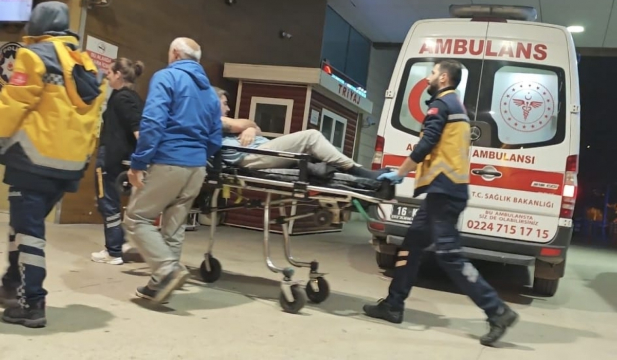 Epilepsi Krizi Geçiren Sürücünün Aracı Kontrolden Çıktı: Bir Yaralı