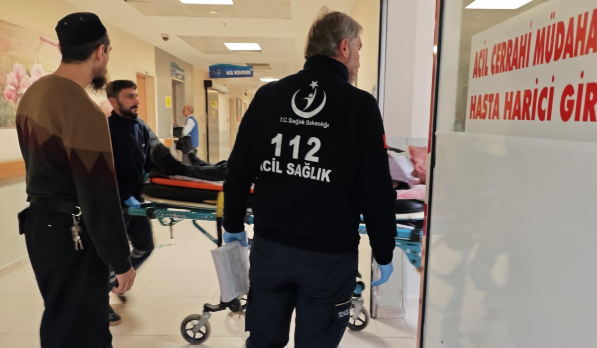 İnegöl'de çatıdan düşen yaşlı adam ağır yaralandı!