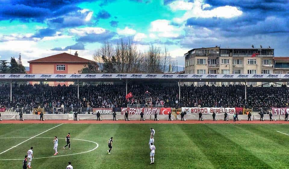 İnegölspor yönetiminden flaş karar