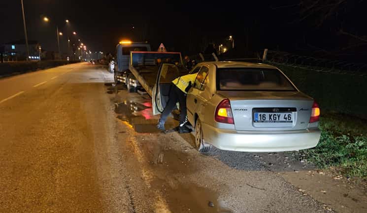 Trafik Denetiminde Aracını Bırakıp Kaçtı!