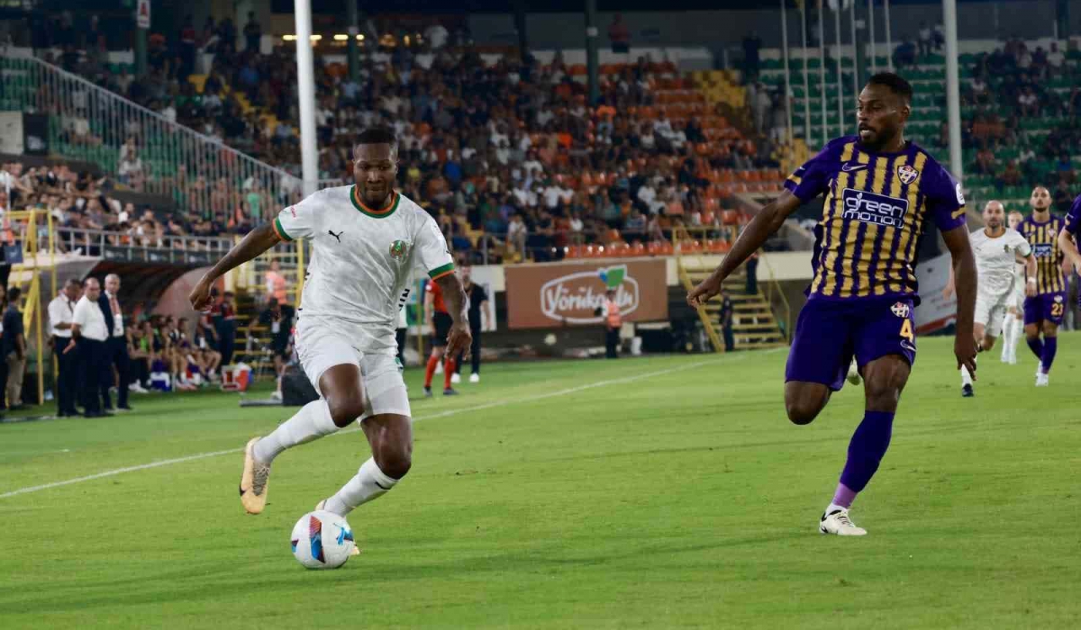 Eyüpspor Alanyaspor Maçını Justin TV'den Canlı İzleyin!