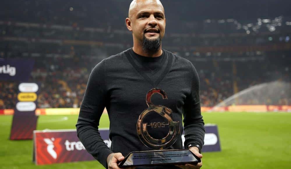 Felipe Melo, 41 Yaşında Futbolu Bıraktı: Kariyerine Veda Etti