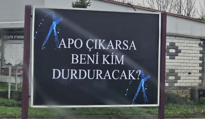 İnegöl’de Dikkat Çeken Afiş: 'Apo Çıkarsa Beni Kim Durduracak?'