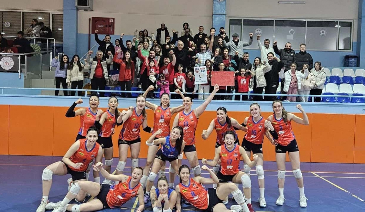 Mehmet Ege İnşaat Orhaniyespor'dan 11’de 11