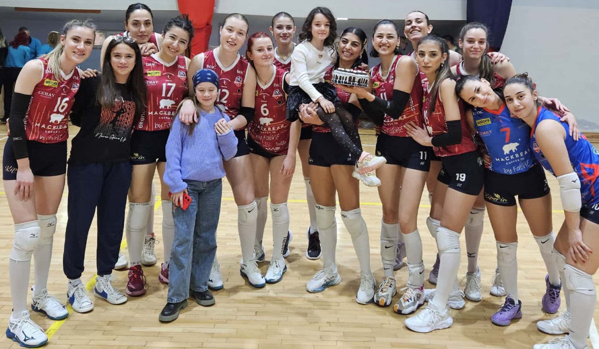 Orhaniye Voleybol'dan rakiplerine gözdağı