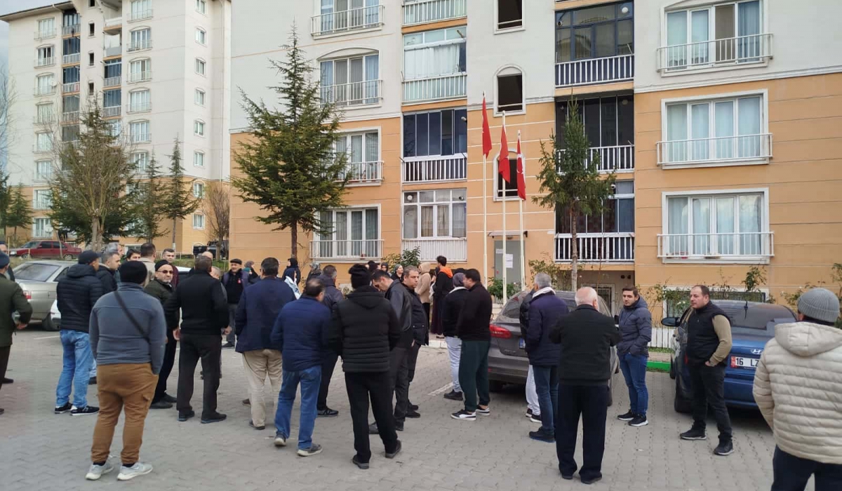 TOKİ sakinleri isyanda, yönetim izinde