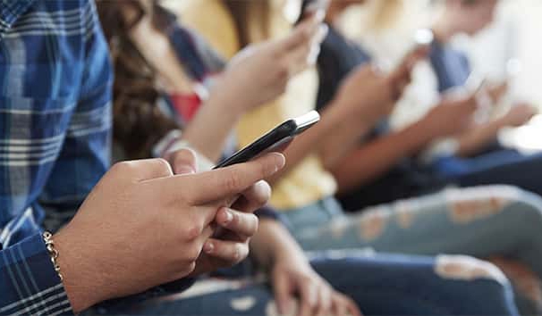 Ünlü telefon markası üretimi durduracağını açıkladı!
