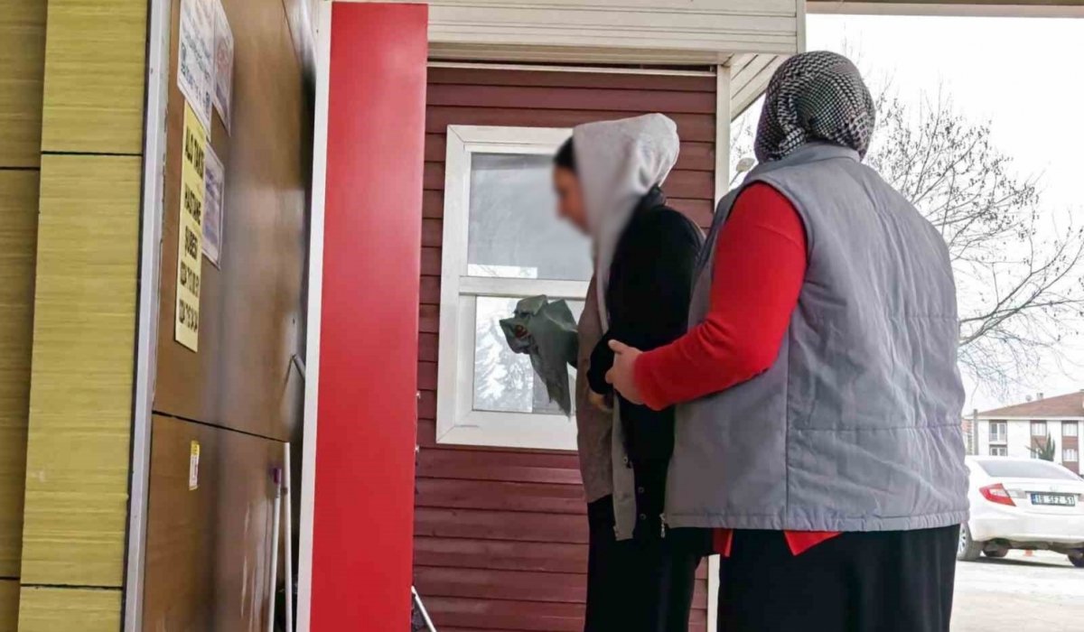 Elini Makineye Kaptıran İşçi Yaralandı