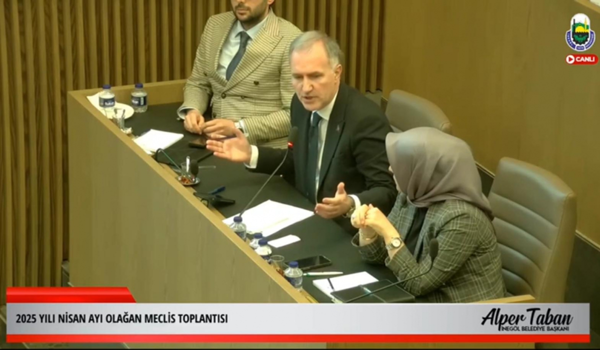 Alper Taban; 5 ay da bir sokağı kapatamayan bir belediye var