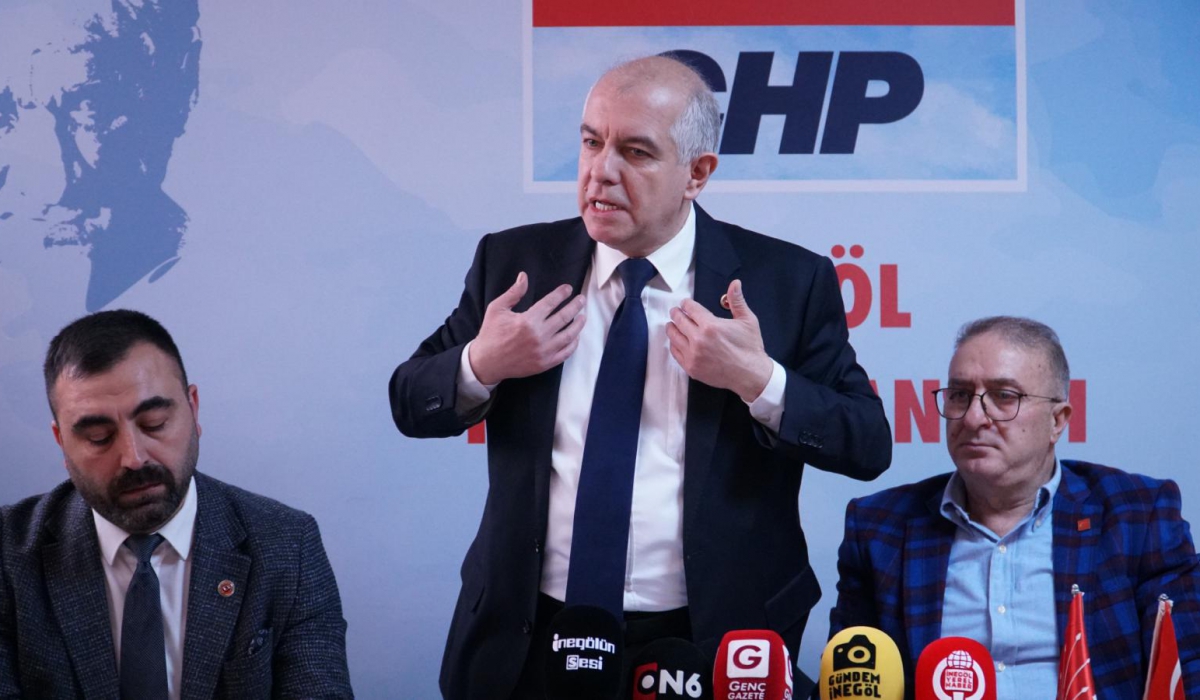 Hüseyin Çiçek'ten belediyeye sert eleştiri; videolar ile algı yapıyorlar