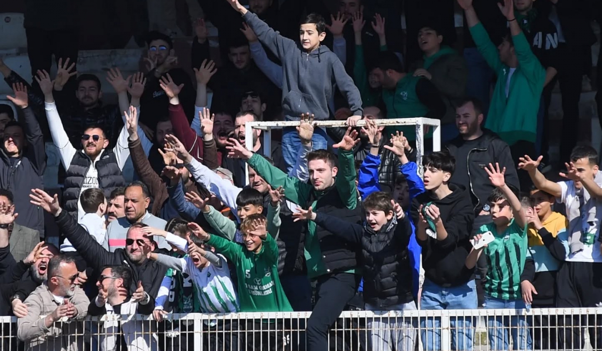 Kafkasspor yönetiminden taraftarlara bilet jesti