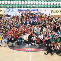 Yıldırım’da Okul Sporları İlçe Şenlikleri sona erdi