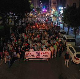 Yıldırım’da Filistin için meşaleli yürüyüş