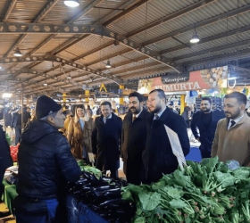 MHP İlçe teşkilatı esnaf ziyaretlerine devam ediyor.
