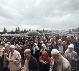 İnegöl'de 300 kişi dualarla uğurlandı