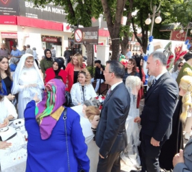 Halk Eğitim Merkezi'nin yıl sonu sergisi açıldı