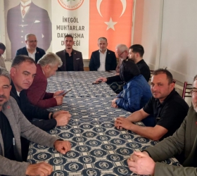 Hamza Gürsel’den İnegöl’de Büyükşehir Yasası Eleştirisi