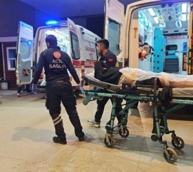 Sanayide Alacak Kavgası 2 Kişiyi Silahla Vurdu
