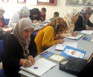 Ergani’de okuma-yazma bilmeyen 3 bin kişiye kurs
