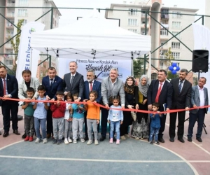 Baykoca semt sahası törenle açıldı
