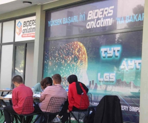 Bu sistem öğrenciyi derse değil, dersi öğrenciye götürüyor