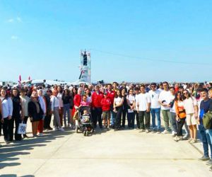 Gediz Belediyesi 200 öğrenciyi İzmir Teknofest’e ücretsiz götürdü