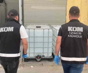 İzmir’de sigara kaçakçılarına ve sahte alkol imalathanesine operasyon