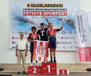 Antalyaspor Bisiklet Takımı rakiplerine geçit vermedi