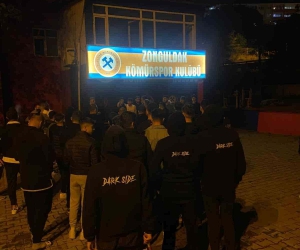 Vanspor maçı tartışmalarından sonra taraftarlar Kömürspor’a destek verdi