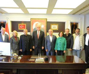Başkan Bakkalcıoğlu yeni il başkanı ile bir araya geldi