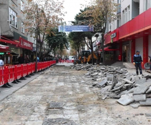 Bağcılar Çarşı Caddesi modern görünümüne kavuşuyor