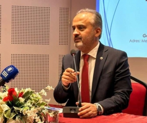 Başkan Aktaş, DPÜ’de Bursalı öğrencilerle buluştu