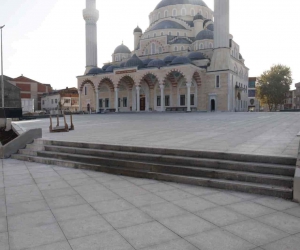 Mehmet Ali Paşa Cami meydan ve otoparkta sona doğru