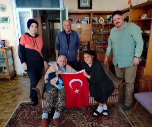 Şehre Vefa Meclisi’nden Cumhuriyet’le yaşıt ulu çınarlara vefa