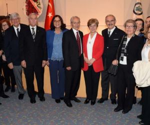 ESOGÜ Prof. Dr. Yurdanur Akgün’ü törenle emekliliğe uğurladı