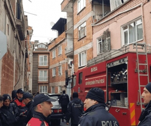 Orhaniye Mahallesi'nde çatı katı yangını 