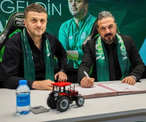 Konyaspor, Hakan Keleş ile resmi sözleşmeyi imzaladı