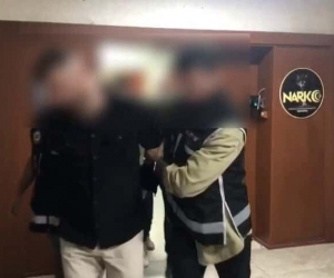 Sosyal medyadan husumetlilerine silahla gözdağı veren 7 şüpheli yakalandı