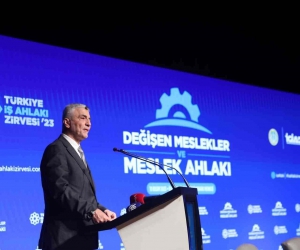Fahiş fiyatlar ve stokçulukla ilgili konuşan Bakan Bolat: “Torba yasada cezalar katmerli şekilde artırılacak”