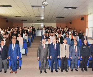 Salihli’de Atatürk’ün Ekonomi Politikaları anlatıldı