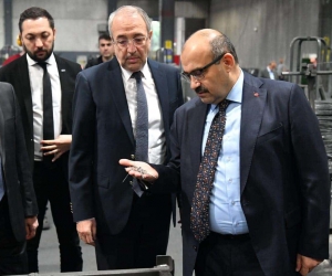 Vali İsmail Ustaoğlu’ndan fabrika ziyareti