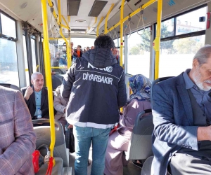 Narkotik polisleri Ergani’de vatandaşları bilgilendirdi